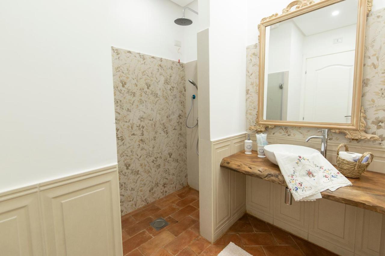 B&B Dimora Mazzarino Neapel Exteriör bild